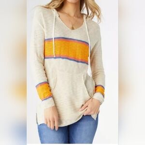 Coco + Carmen Aster Hooded V-Neck Knit Top with Front Pocket Size S/M